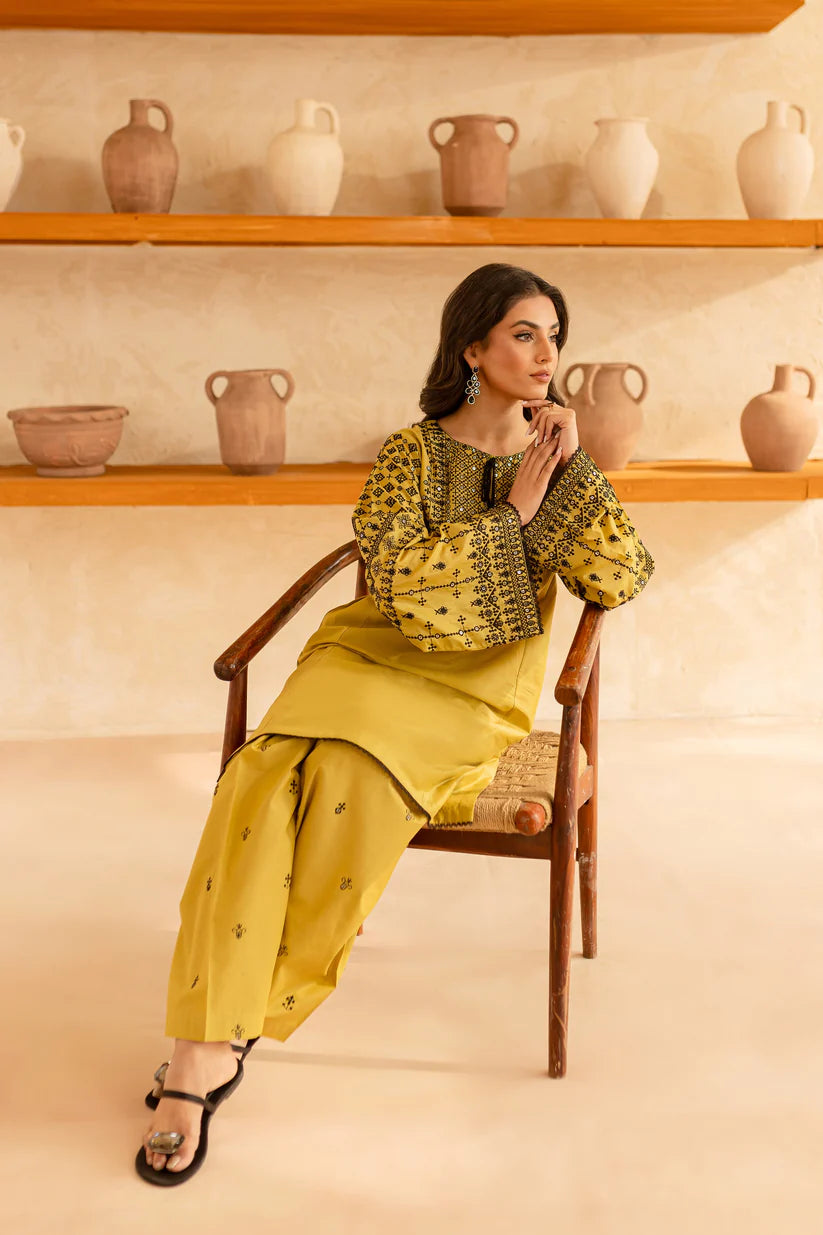 BATIK-2PC SEQUIN LAWN EMBROIDERED SHIRT WITH SEQUIN LAWN EMBROIDERED TROUSER-ADR-3480