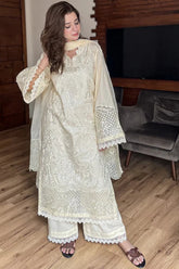 IZNIK-3PC LAWN HEAVY EMBROIDERED SHIRT WITH ORGANZA EMBROIDERED DUPATTA AND TROUSER-ADR-4799