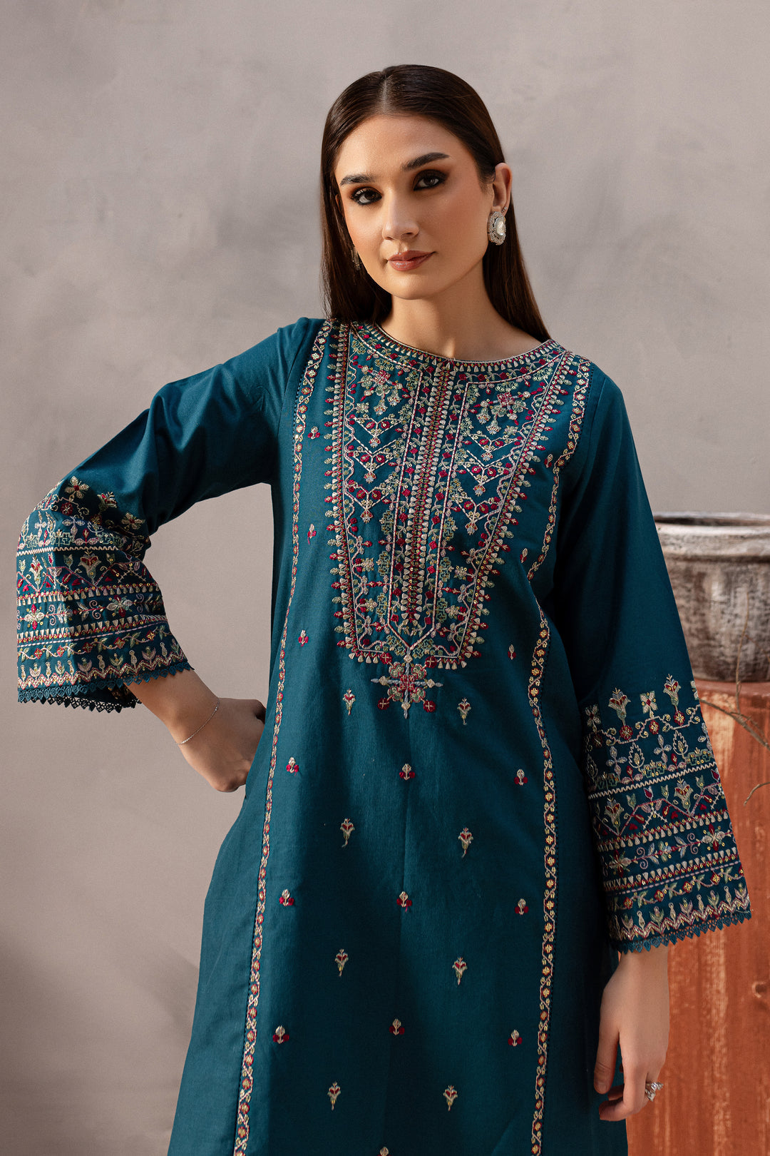 BATIK-2PC SEQUIN LAWN EMBROIDERED SHIRT WITH SEQUIN LAWN EMBROIDERED TROUSER-ADR-3471