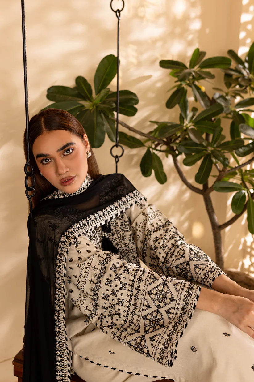 BATIK-3PC DHANAK EMBROIDERED SHIRT WITH CHIFFON EMBROIDERED DUPATTA AND EMB TROUSER-ADR-4104