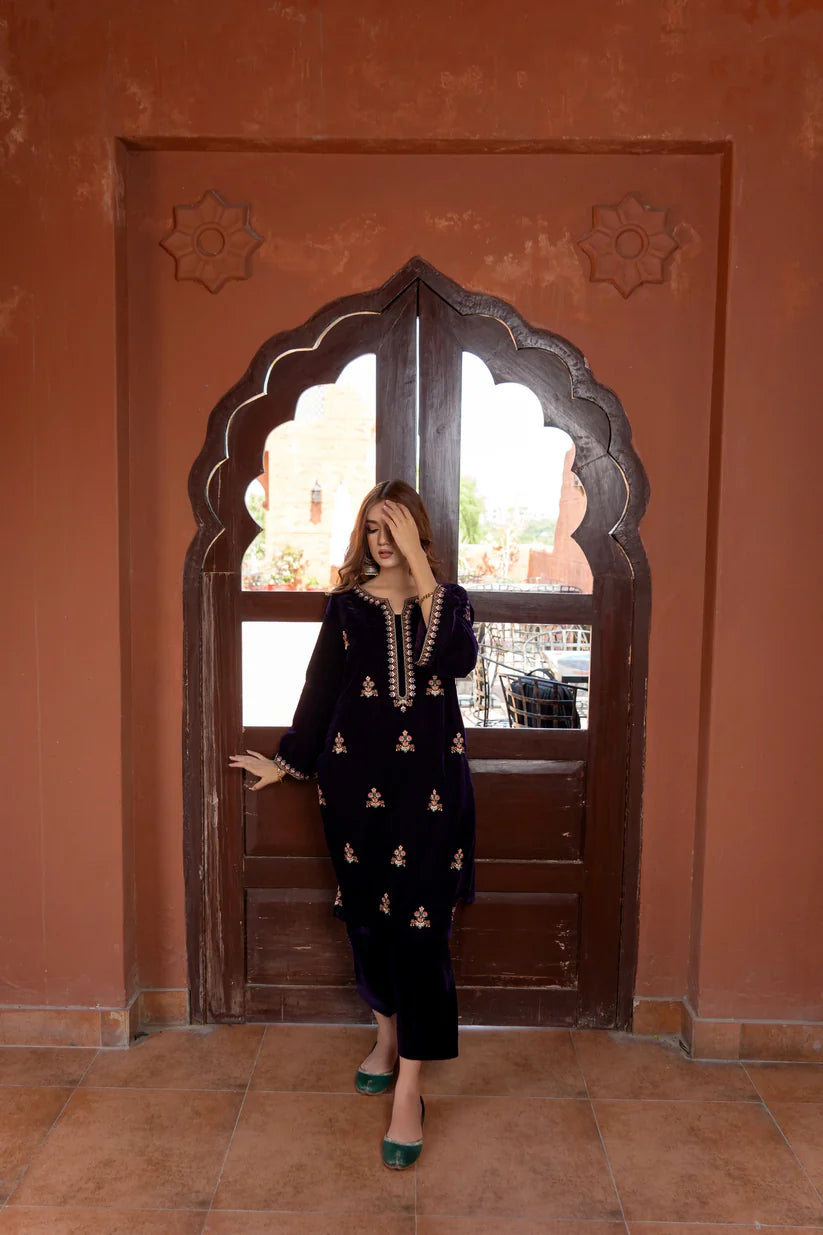URGE - 2PC VELVET HEAVT EMBROIDERED SHIRT WITH VELEVT EMBROIDERED SLEEVES & VELVET TROUSER-ADR-D22 MICROO 9000