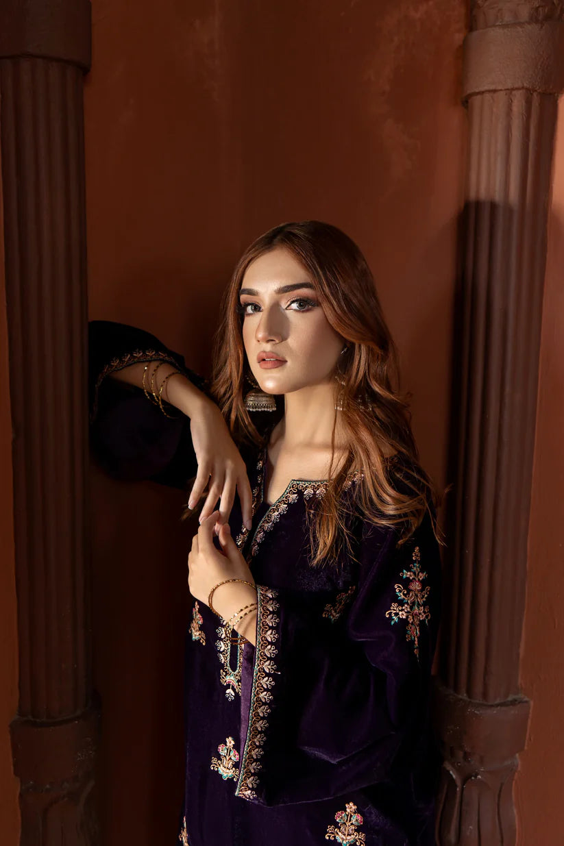 URGE - 2PC VELVET HEAVT EMBROIDERED SHIRT WITH VELEVT EMBROIDERED SLEEVES-D 22 MICROO 9000