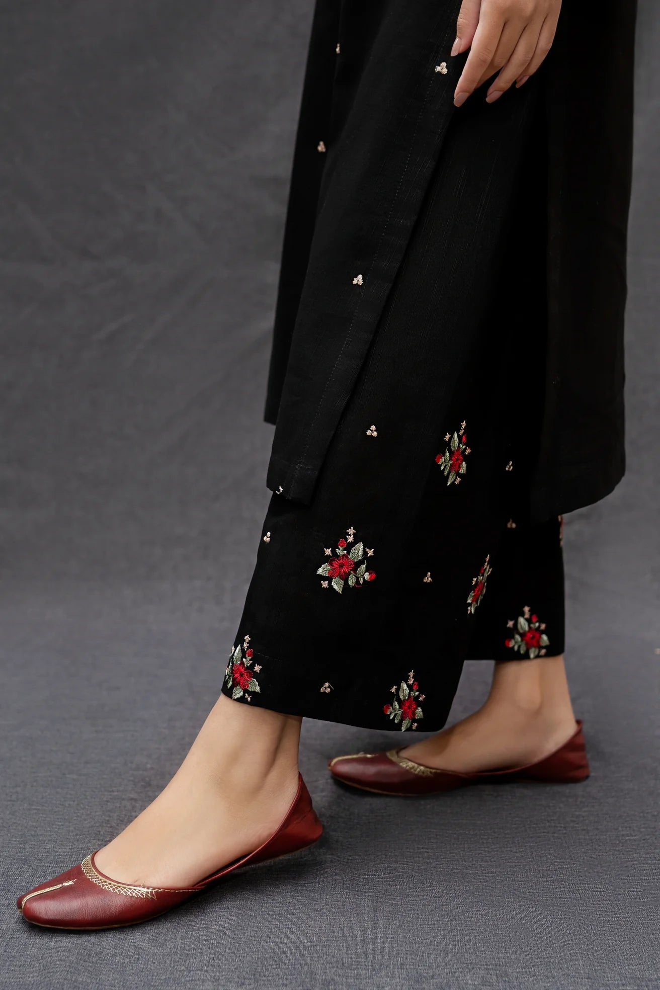 URGE-3PC DHANAK EMBROIDERED SHIRT WITH COUTRAI PRINTED SHAWL AND EMB TROUSER-ADR-4073