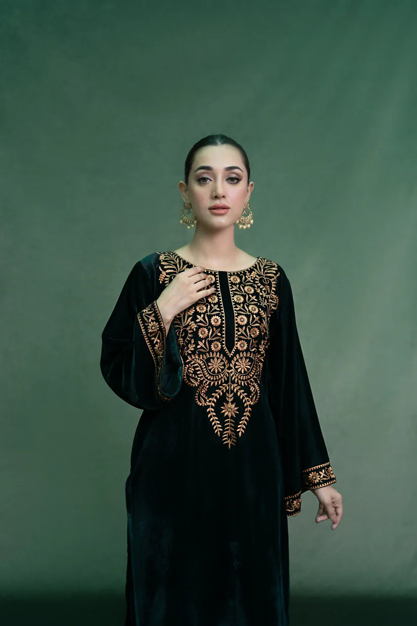 URGE - 2PC Velvet Heavy Embroidered Shirt With Velvet Heavy Embroidered Trouser -ADR-D20