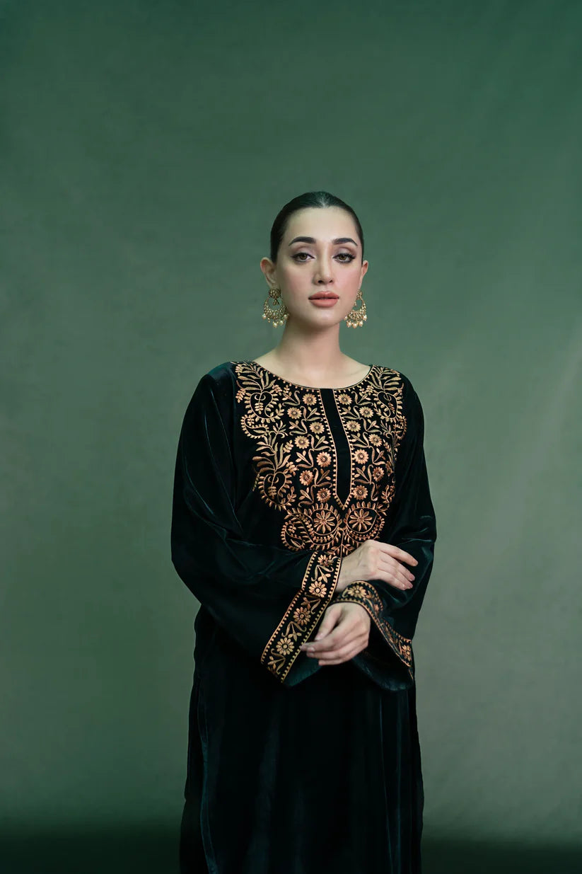 URGE - 2PC Velvet Heavy Embroidered Shirt With Velvet Heavy Embroidered Trouser -ADR-D20
