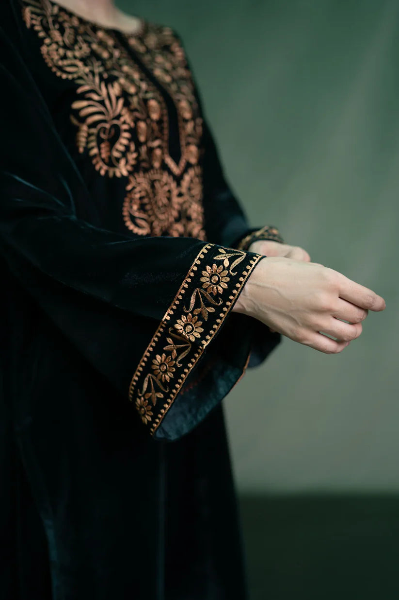 URGE - 2PC Velvet Heavy Embroidered Shirt With Velvet Heavy Embroidered Trouser -ADR-D20