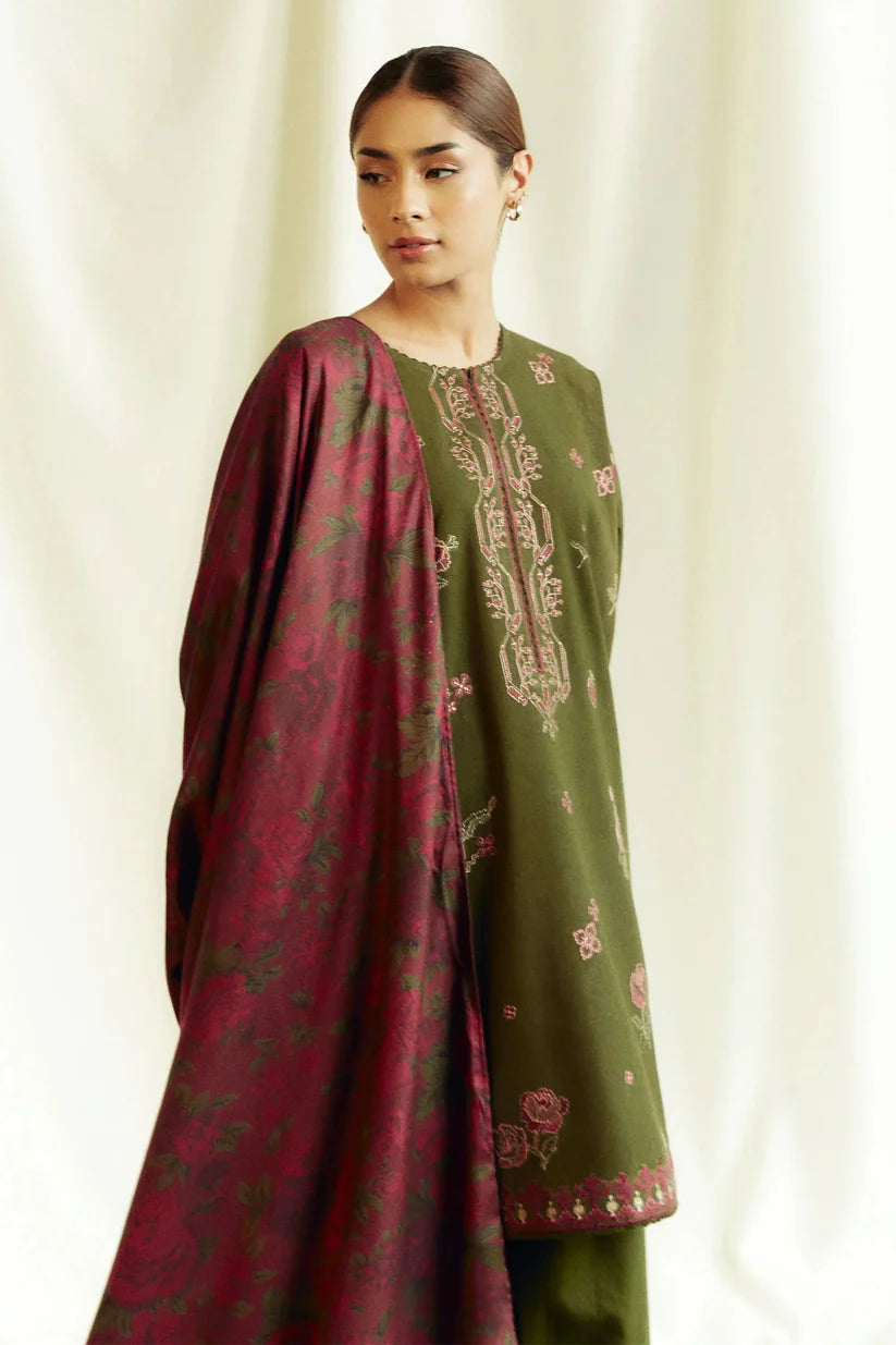 ZARA SHAH JAHAN- 3PC DHANAK EMBROIDERED SHIRT WITH COURTRAI PRINTED SHAWL AND TROUSER-ADR-4046