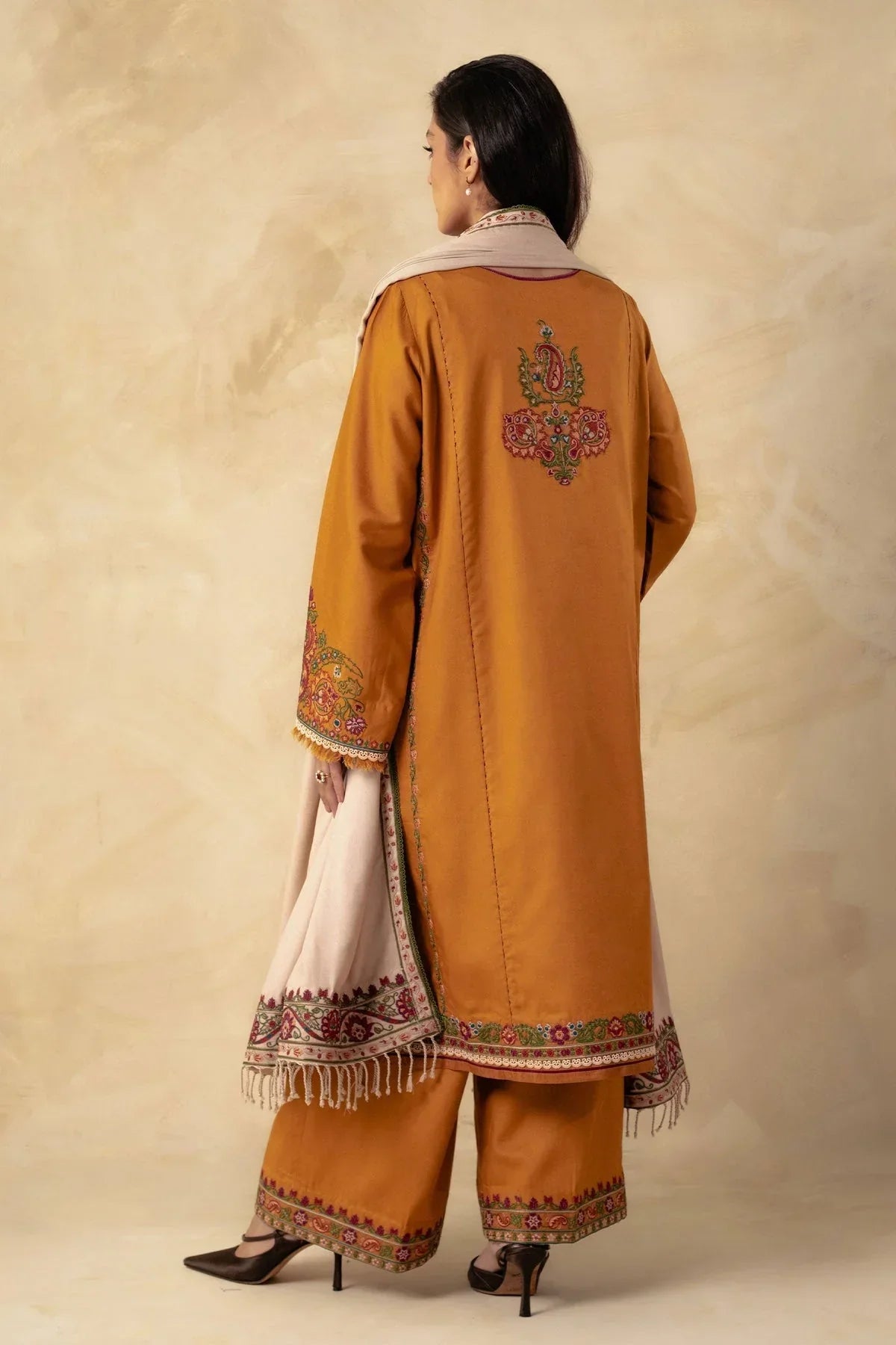 ZARA SHAHJAHAN - 3PC DHANAK EMBROIDERED SHIRT WITH DHANAK EMBROIDERED SHAWL AND TROUSER -ADR-4009