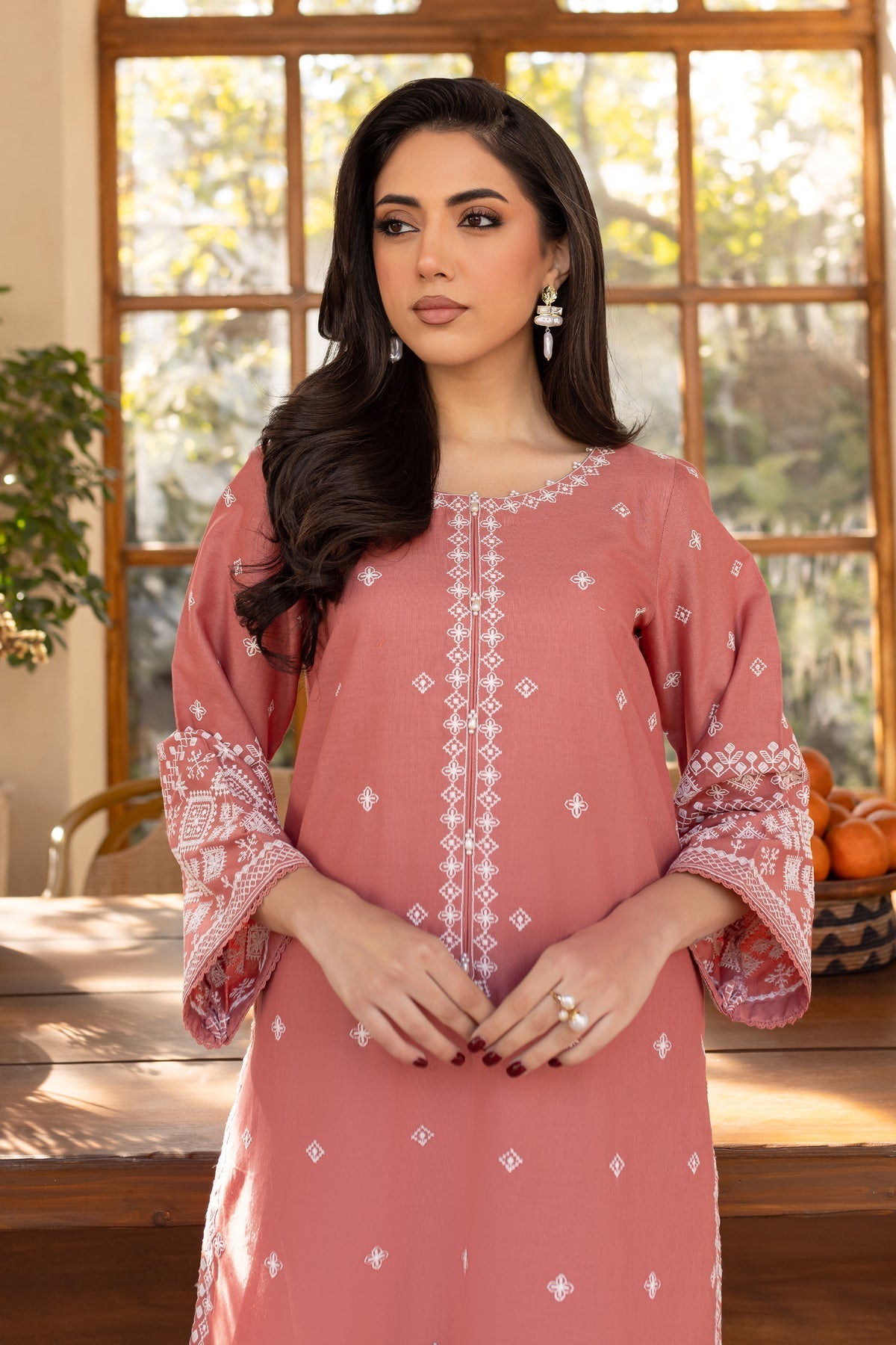 BATIK-2PC LAWN EMBROIDRED SHIRT WITH LAWN EMBROIDRED SLEEVES-ADR-3453