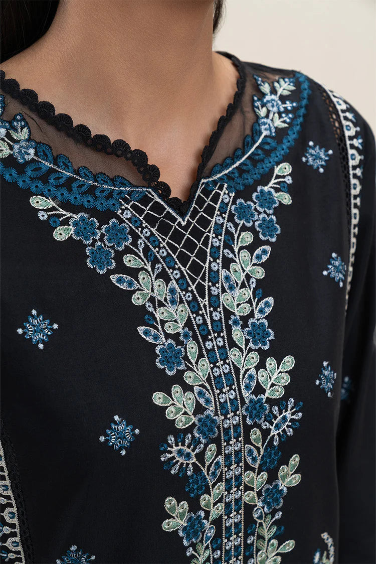 BEECHTREE-3PC KARANDI EMBROIDERED SHIRT WITH KHADDI NET EMBROIDERED DUPATTA AND EMB TROUSER-ADR-4258