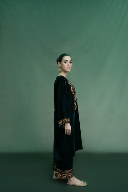 URGE - 2PC Velvet Heavy Embroidered Shirt With Velvet Heavy Embroidered Trouser -ADR-D20