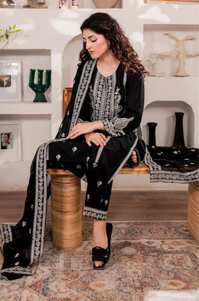 BATIK - 3PC DHANAK EMBROIDERED SHIRT WITH EMBROIDERED ORGANZA DUPATTA AND TROUSER-ADR-3125