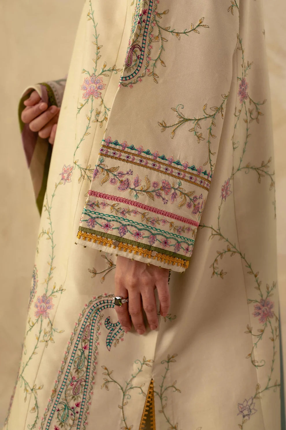 ZARA SHAHJAHAN - 3PC EMBROIDERED SHIRT WITH WOOL PRINT SHAWL AND DHANAK EMBROIDERED TROUSER-ADR-3229