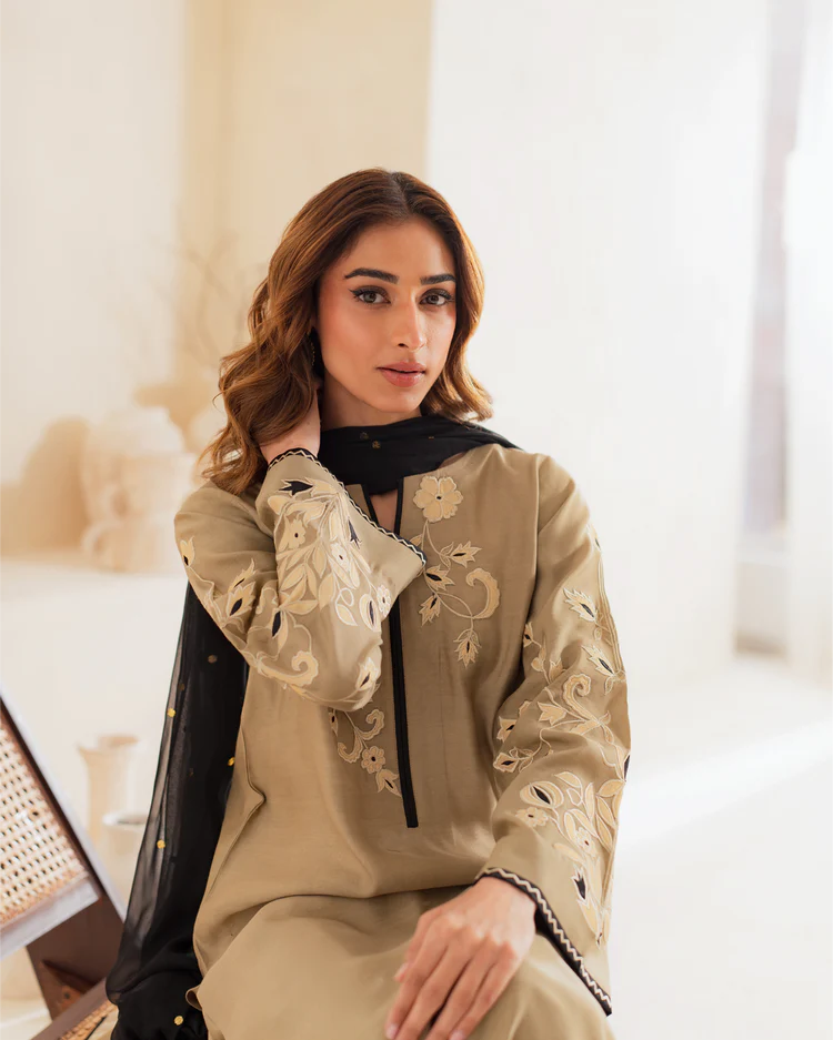 VINTAGE-3PC DHANAK EMBROIDERED SHIRT WITH CHIFFON EMB DUPATTA AND TROUSER-ADR-4292