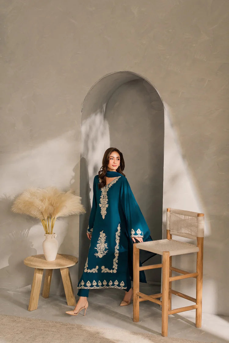 VINTAGE-3PC DHANAK EMBROIDERED SHIRT WITH BAMBER CHIFFON DUPATTA AND TROUSER-ADR-4259