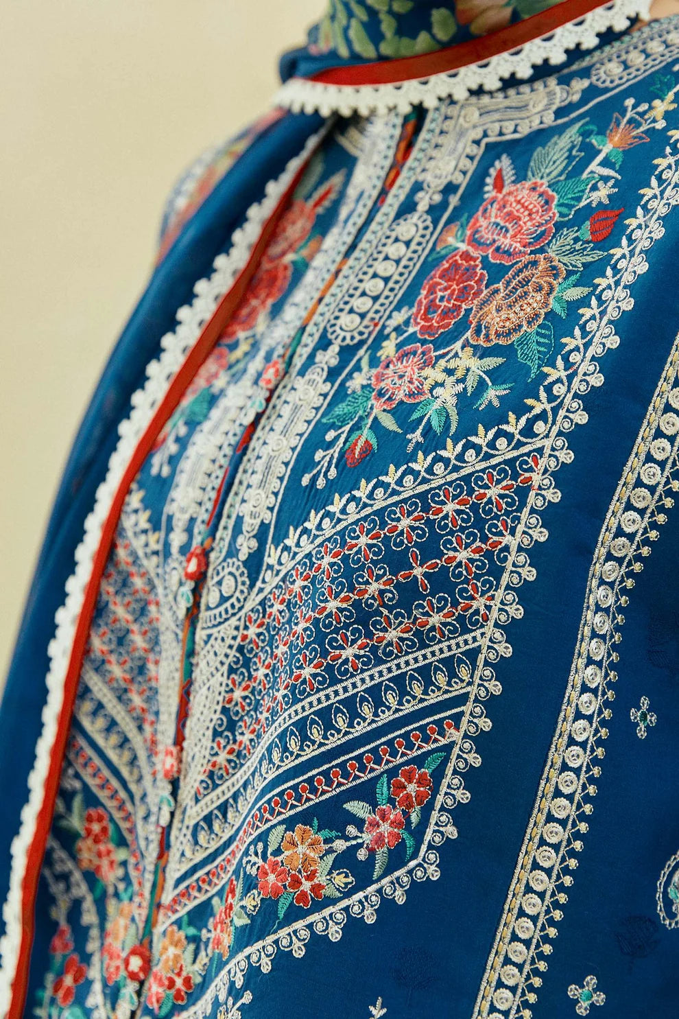 ZAHRA SHAHJAHAN- 3PC DHANAK EMBROIDERED SHIRT WITH WOOL PRINT SHAWL-ADR-4072