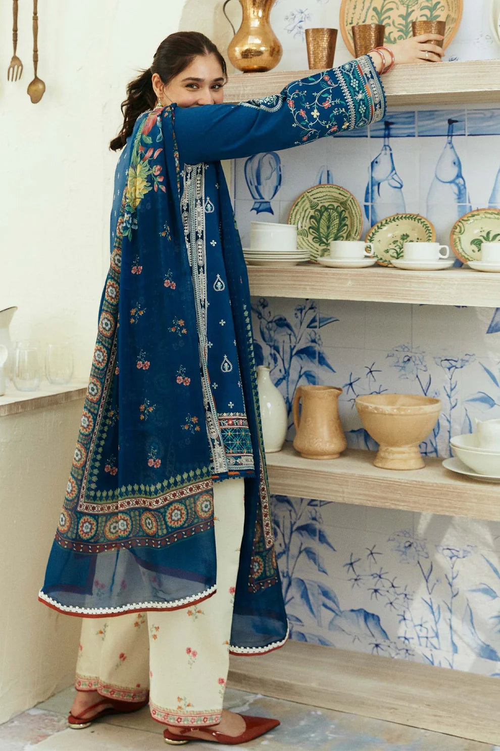 ZAHRA SHAHJAHAN- 3PC DHANAK EMBROIDERED SHIRT WITH WOOL PRINT SHAWL-ADR-4072
