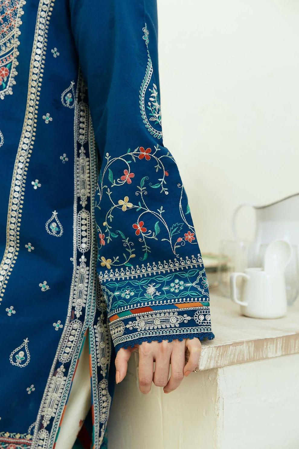 ZAHRA SHAHJAHAN- 3PC DHANAK EMBROIDERED SHIRT WITH WOOL PRINT SHAWL-ADR-4072