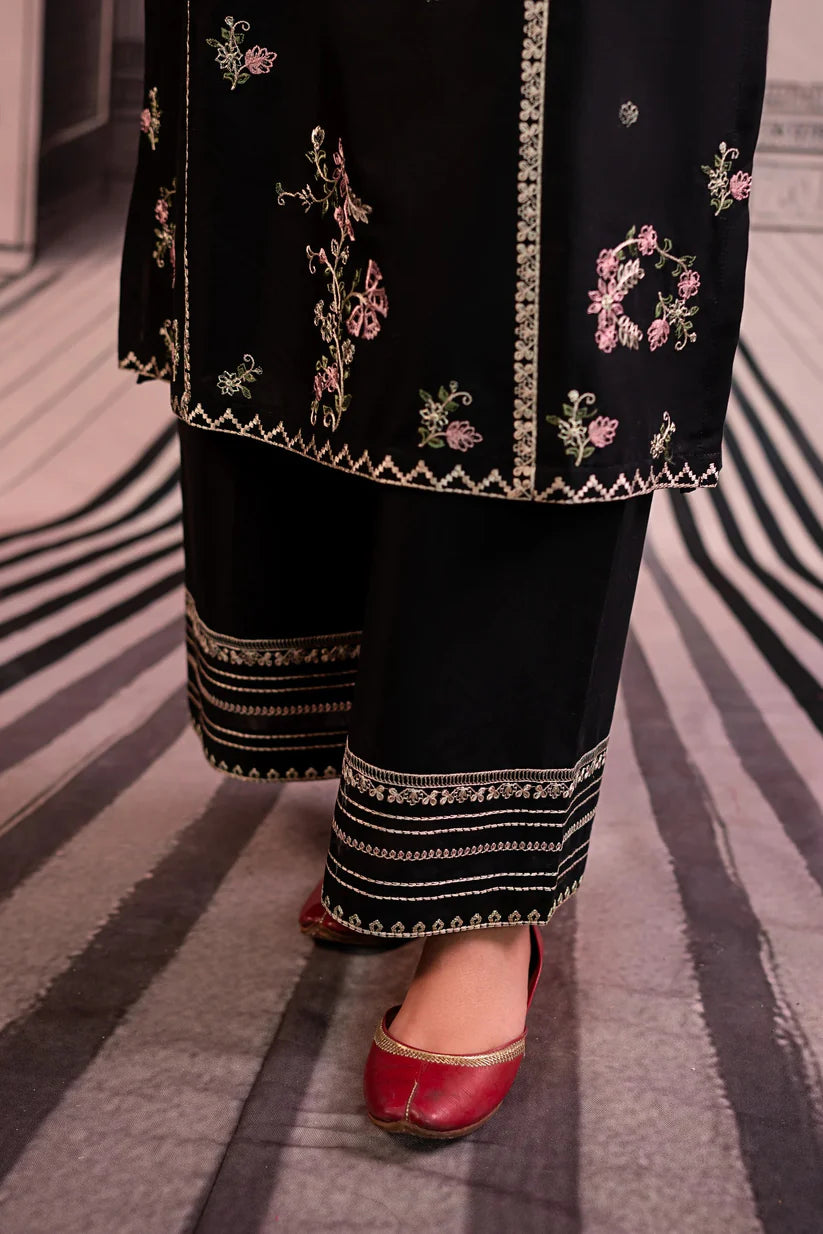 URGE - 2PC LAWN EMBROIDERED SHIRT AND EMBROIDERED TROUSER-ADR-3490