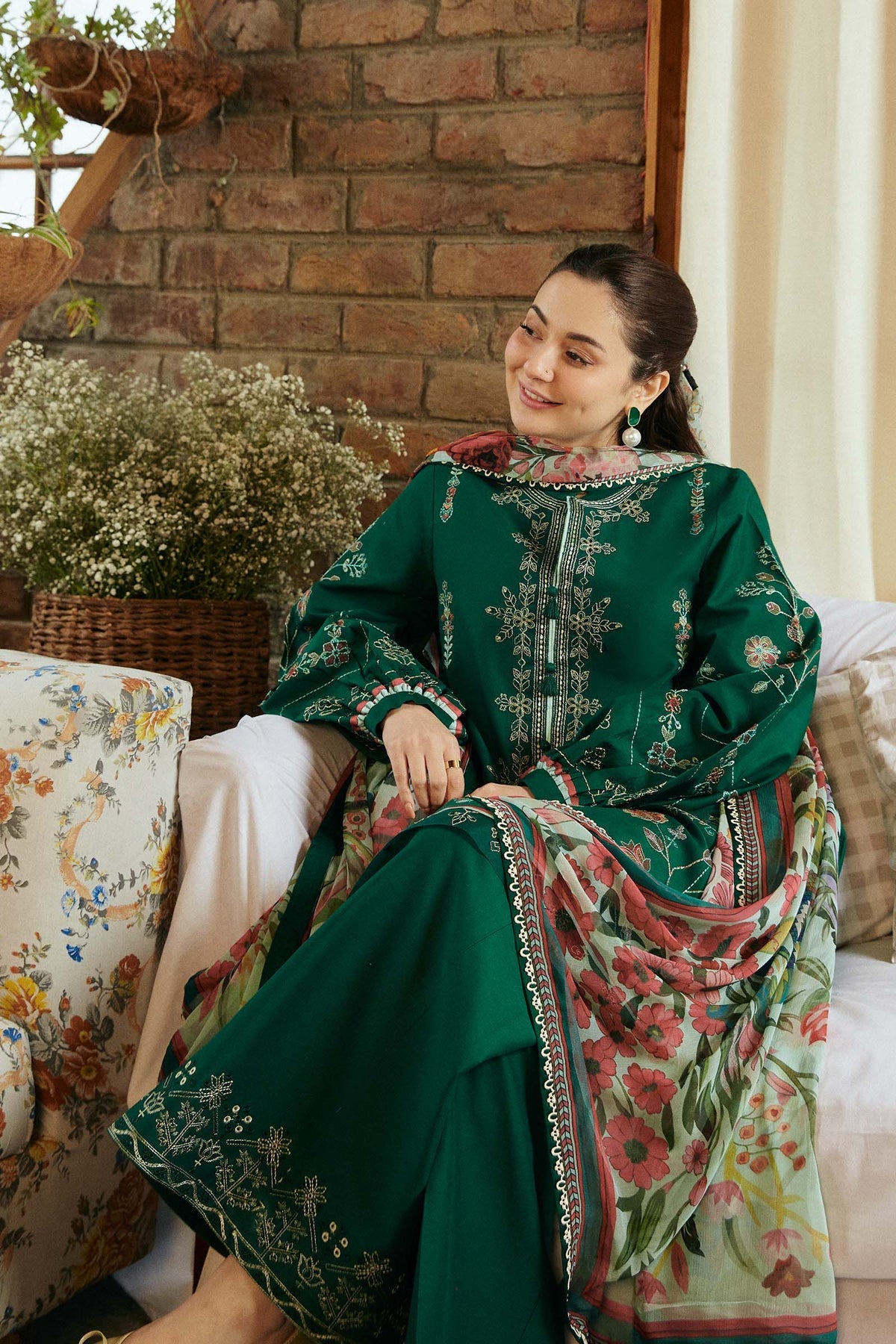 ZAHRA SHAHJAHAN- 3PC DHANAK EMBROIDERED SHIRT WITH COUTURE PRINT SHAWL-ADR-3212