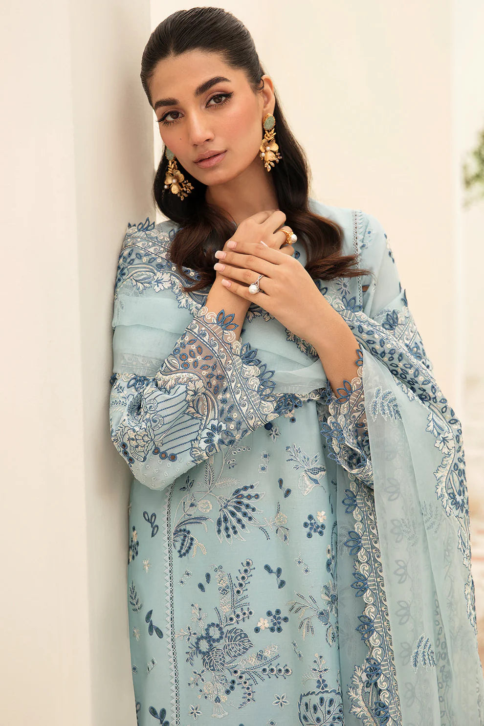 ADAN LIBAAS- 3PC LAWN CHIKENKARI EMBROIDERED SHIRT WITH ORGANZA EMBROIDERED DUPATTA-ADR-2784