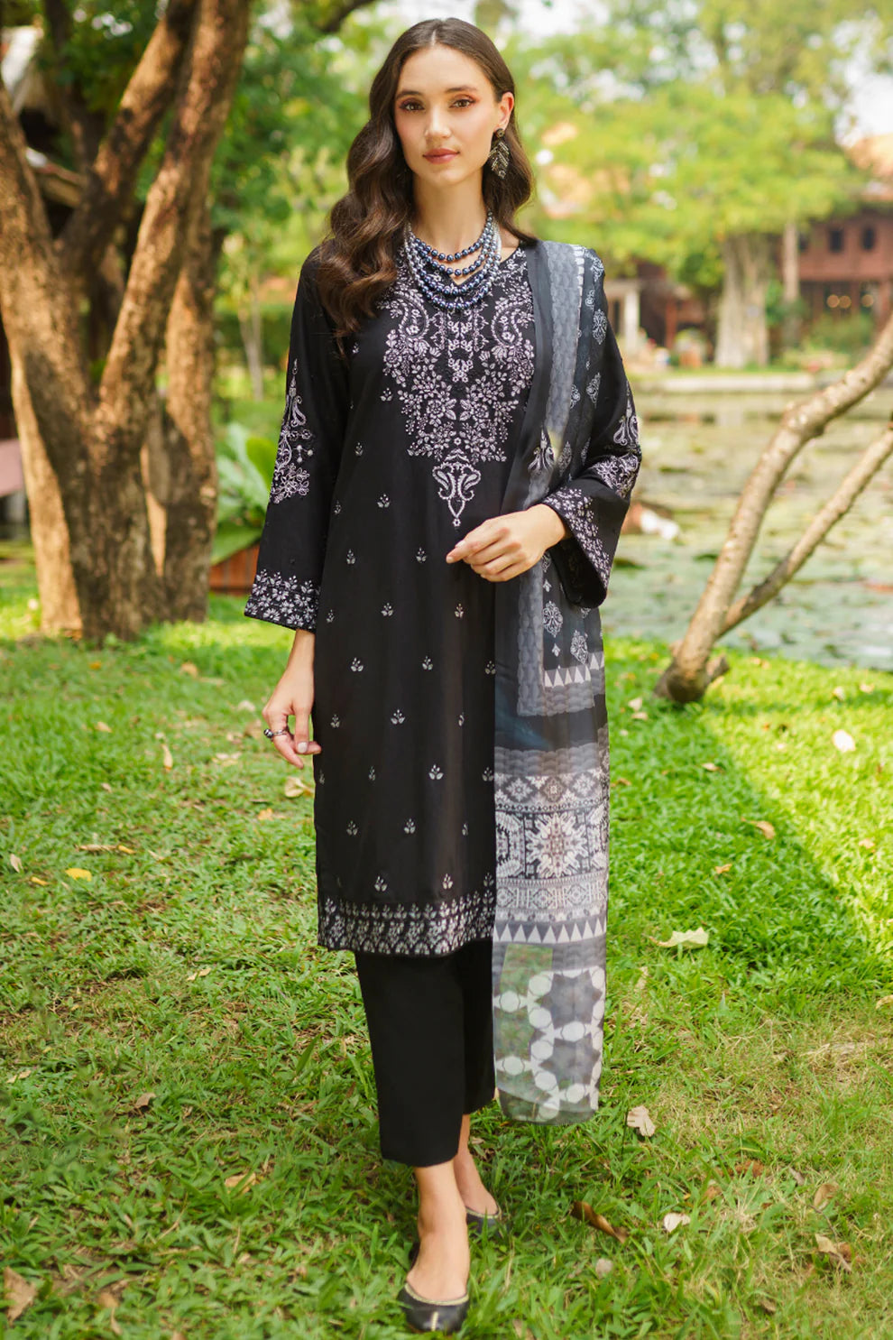 GARNET-3PC LAWN EMBROIDERED SHIRT WITH DIAMOND PRINTED DUPATTA AND TROUSER-adr-2884