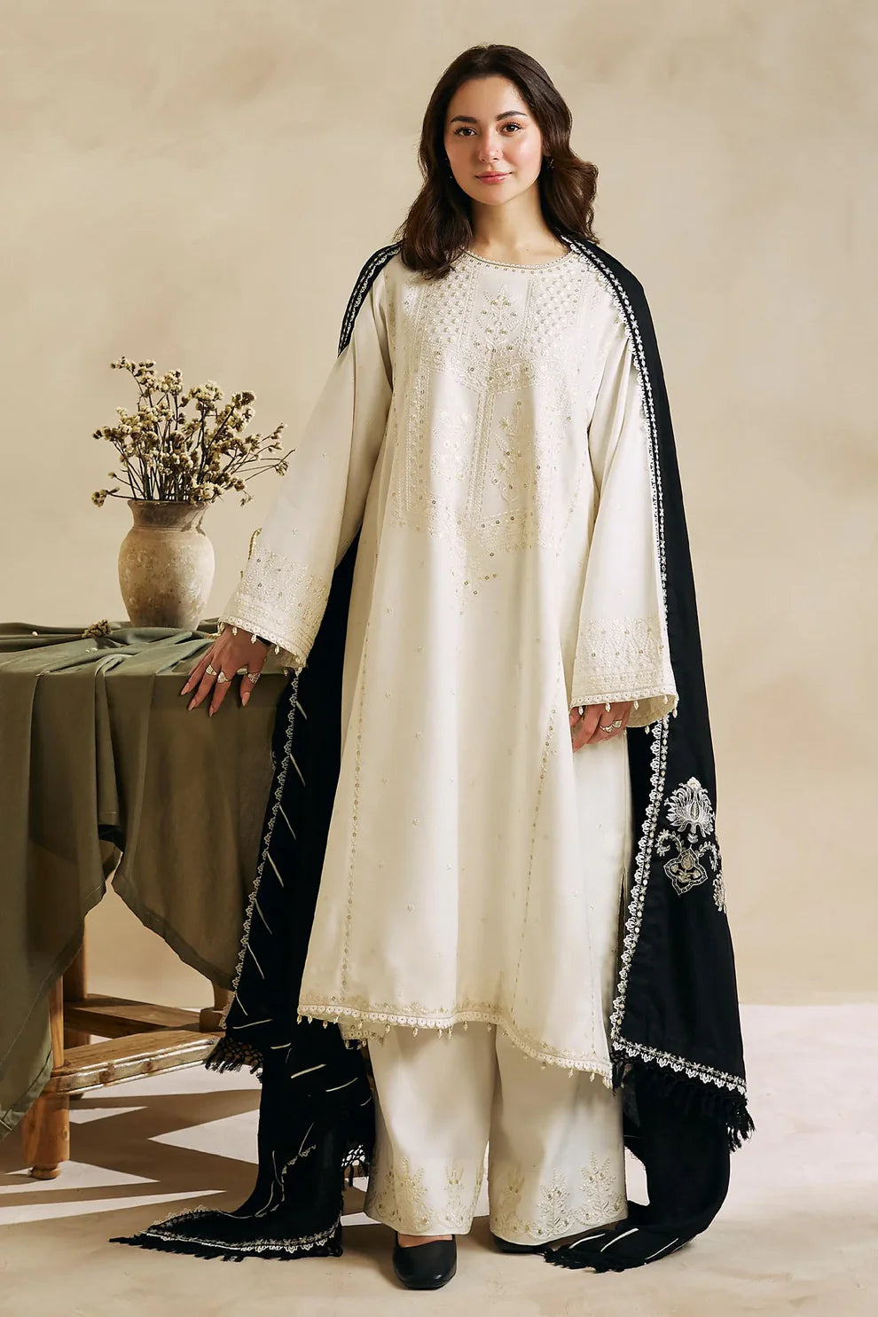 COCO BY ZARASHAHJAHAN - 3PC DHANAK SHIRT WITH SLUB DHANAK PRINT SHAWL-ADR-3141