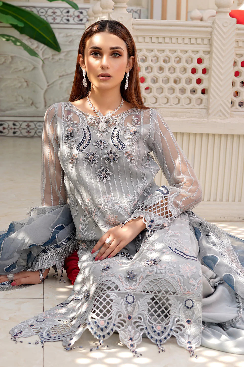 MARYAM-ORGANZA HANDMADE EMBROIDERED ORGANZA DAMAN WITH PEARL WITH ORGANZA HANDMADE EMBROIDERED READY TO WEAR DUPATTA WITH TROUSER-ADR-3425