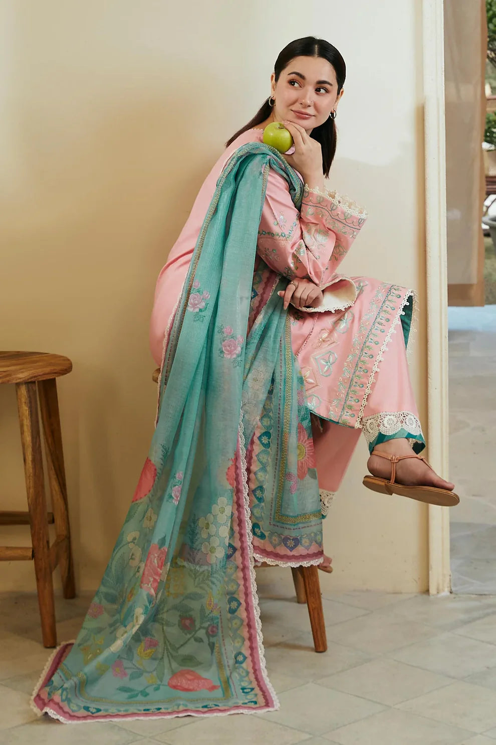 ZARA SHAHJAHAN- 3PC LAWN EMBROIDERED SHIRT WITH DIAMOND PRINT DUPATTA-ADR-2802