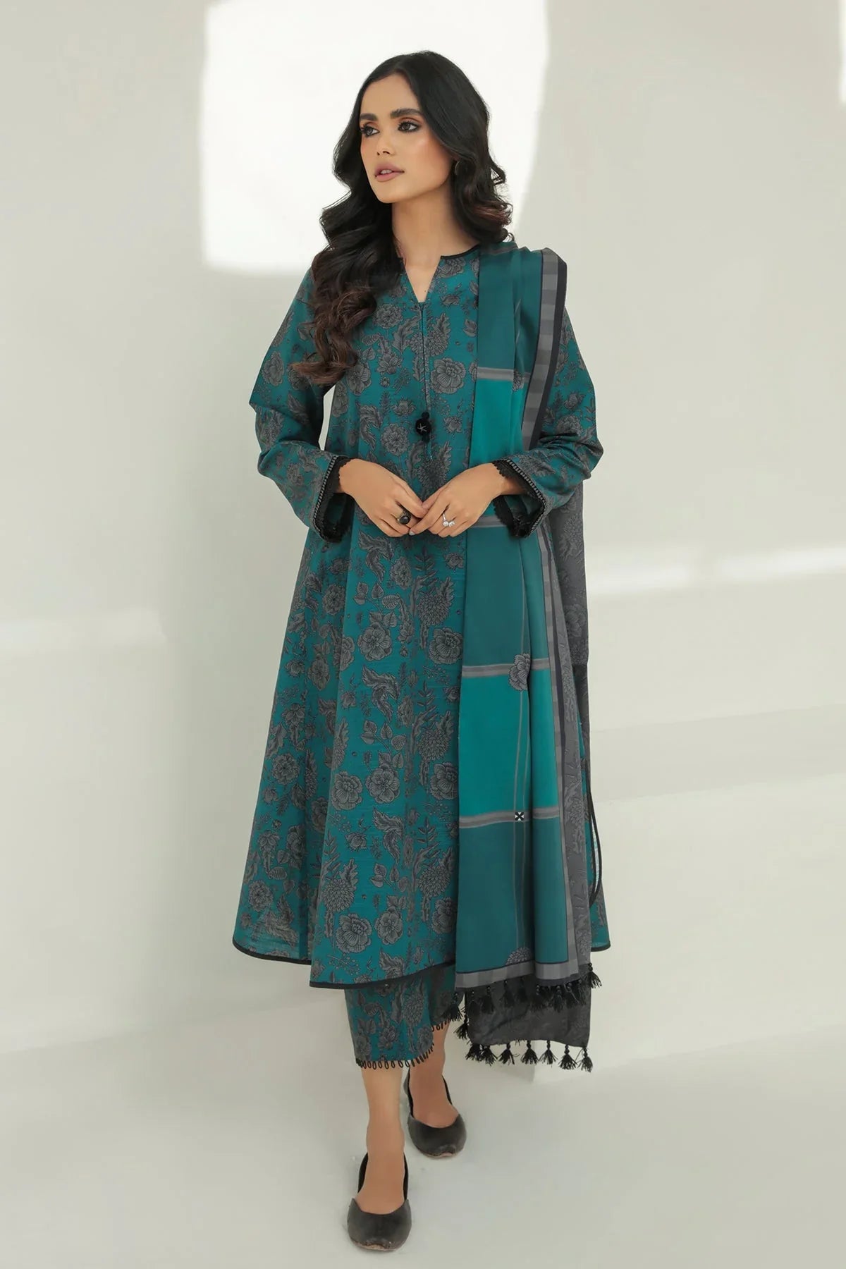 BAROQUE - 3PC KARANDI PRINTED SHIRT WITH KARANDI PRINTED DUAPTTA AND TROUSER -ADR-1001