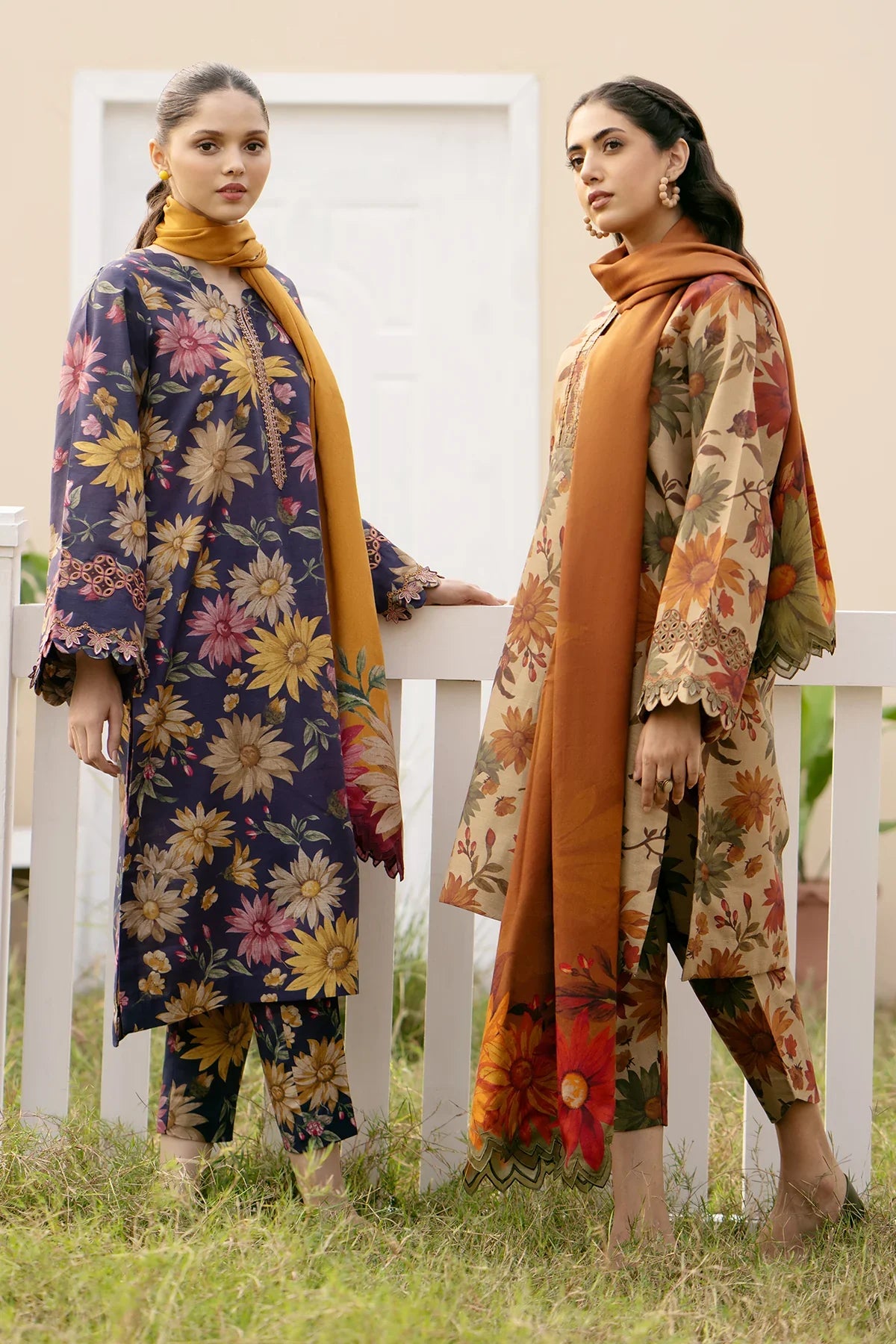 BAROQUE-3PC KHADDAR PRINTED SHIRT WITH KHADDAR PRINT DUPATTA AND PRINT TROUSER-ADR-2630